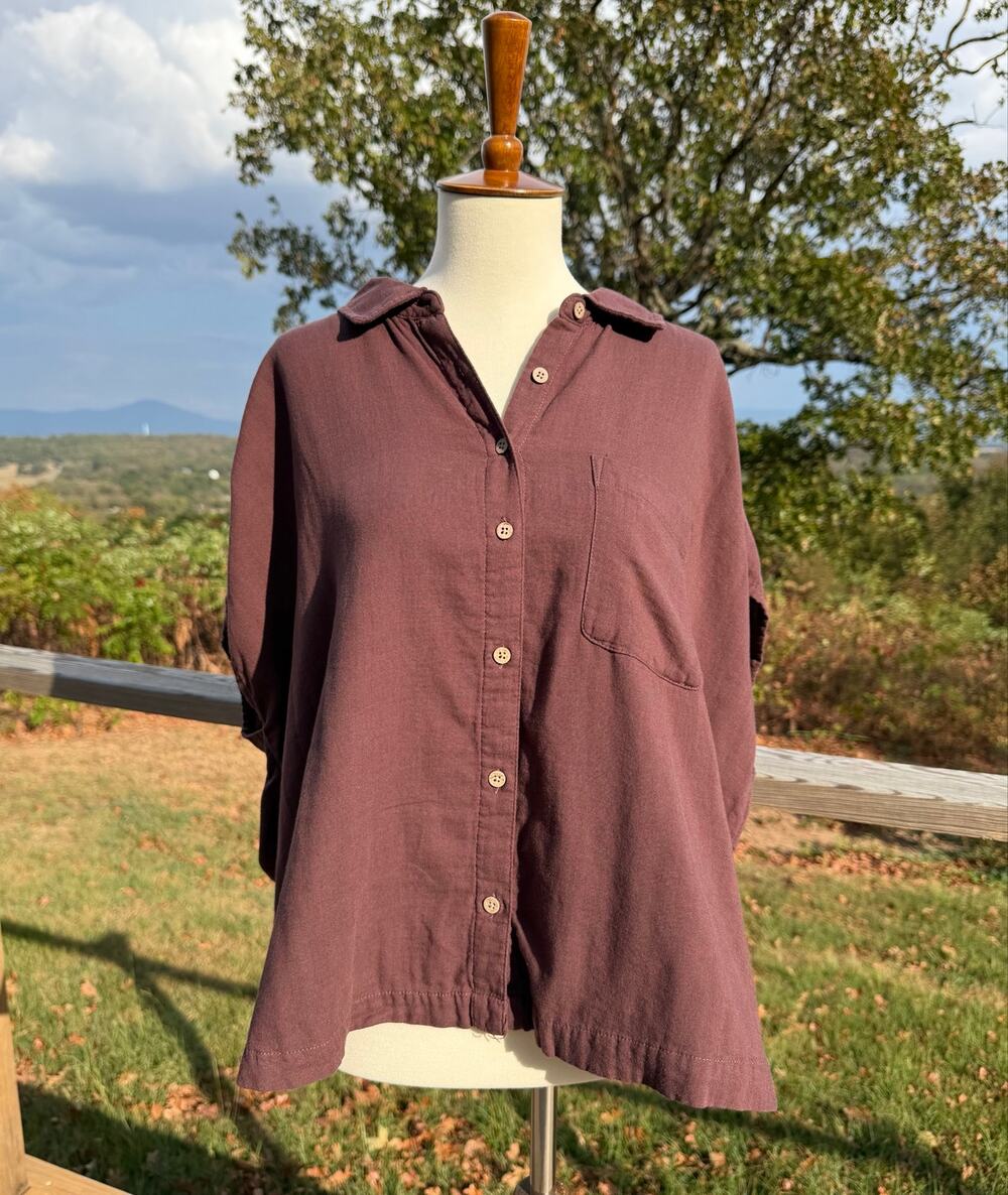 Torrid Brown Short Sleeve Button Up Size 1